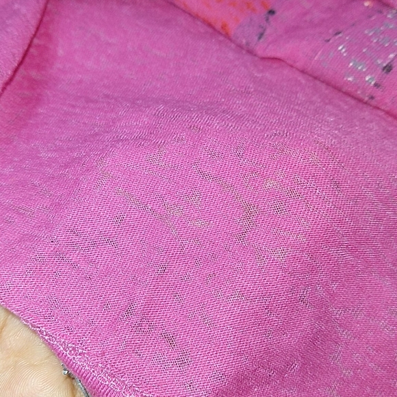 NWOT🌹Betty boop hot pink graphic t-shirt - Picture 4 of 10